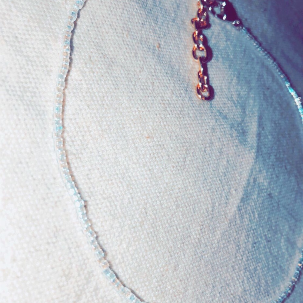 Choker Pearl White